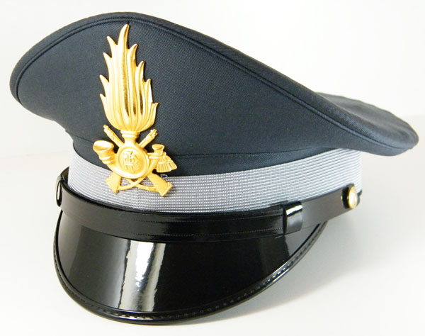 Guardia di finanza. Ferie. Omessa presentazione istanza. Mone...