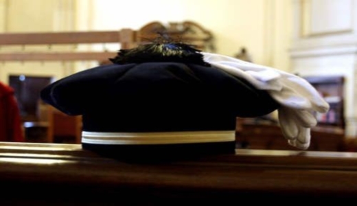 Ai magistrati onorari 58mila euro di stipendio
Il Governo ap...