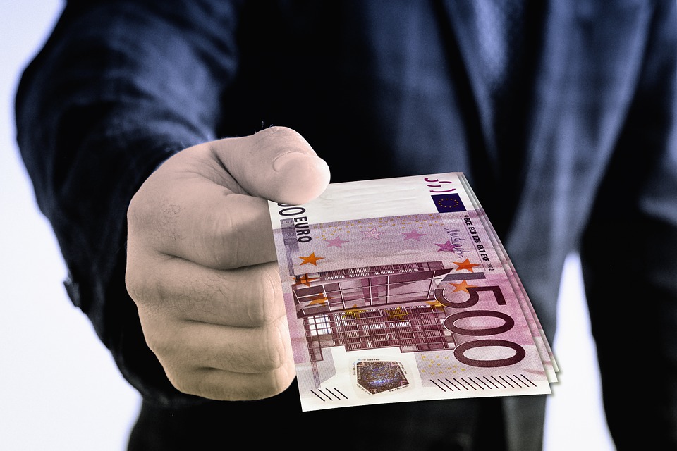 Il dovere di mantenere, istruire ed educare la prole, stabili...