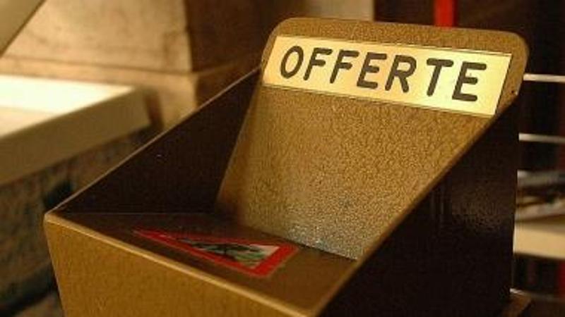 Accusato di tentata rapina impropria per aver provato ad impo...