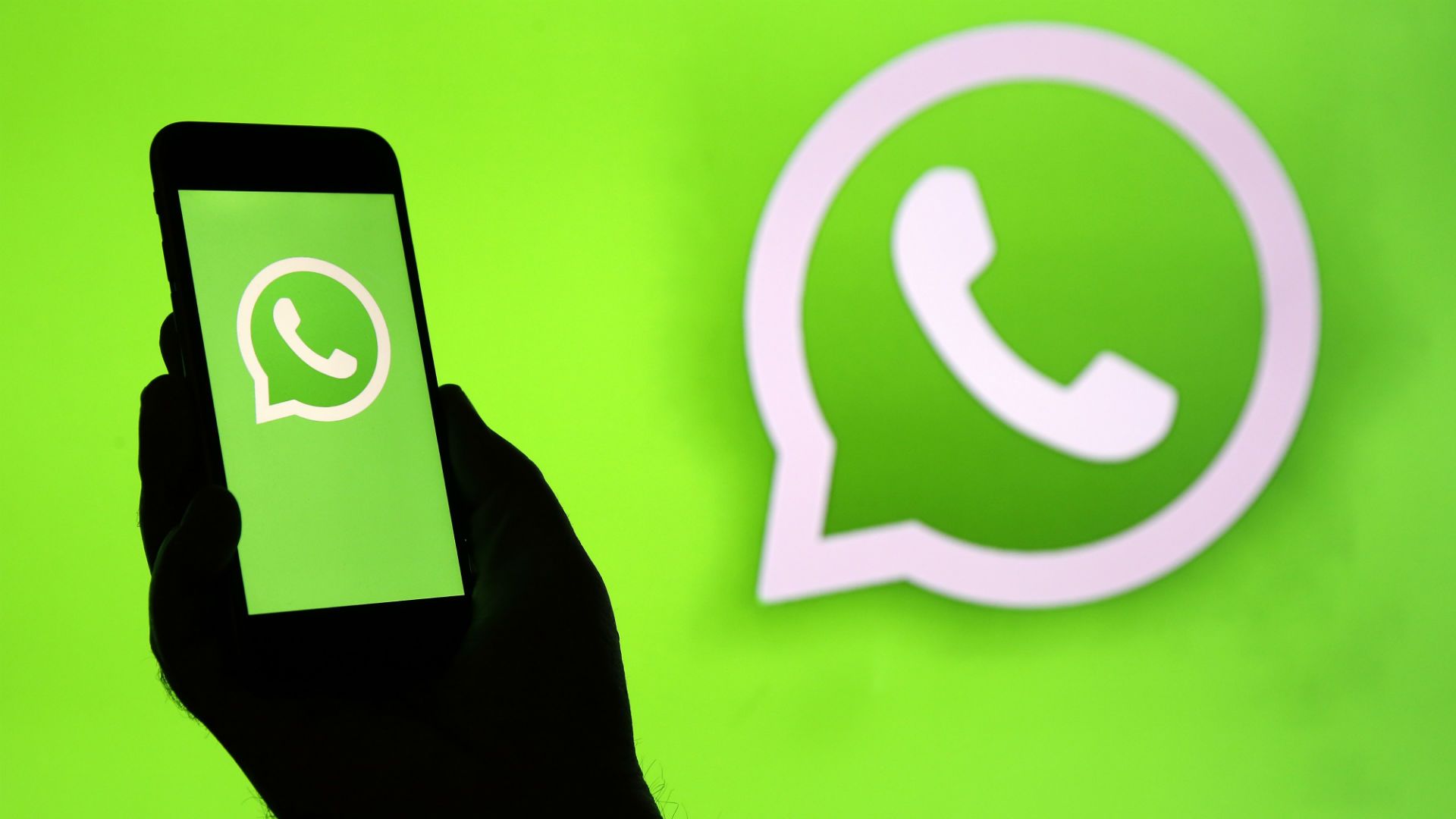 Il coniuge che controlla il cellulare della moglie viola la p...