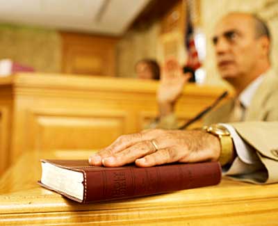 Il Tribunale di Roma affronta (tra le altre) la questione sot...