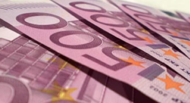 Assegno di mantenimento e altri debiti. La natura dei crediti. Assegno di mantenimento intoccabile: no alla compensazione dei crediti