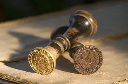 Il notaio e' responsabile verso l'acquirente se non lo avvisa...