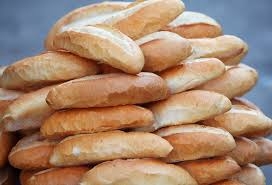 Si può vendere il pane non confezionato per strada o è reato?...