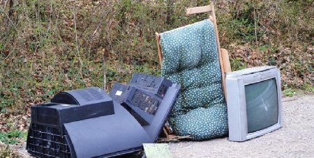 Abbandono rifiuti: chi è competente ad adottare le misure rip...
