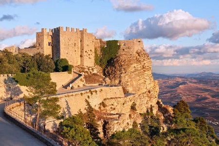 Privati chiedono danni al Comune di Erice per danno ingiusto,...