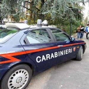 Non e' peculato se un carabiniere usa l'auto di servizio per ...