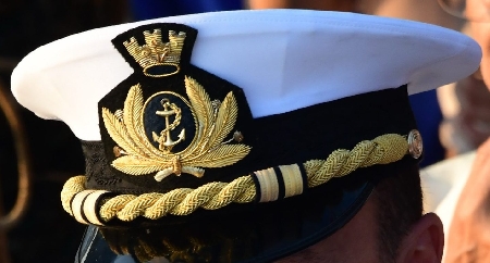 Capitano di Fregata chiede danni quale conseguenza della cond...