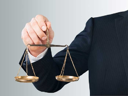 Sequestro di dati mediante estrazione di copie informatiche -...