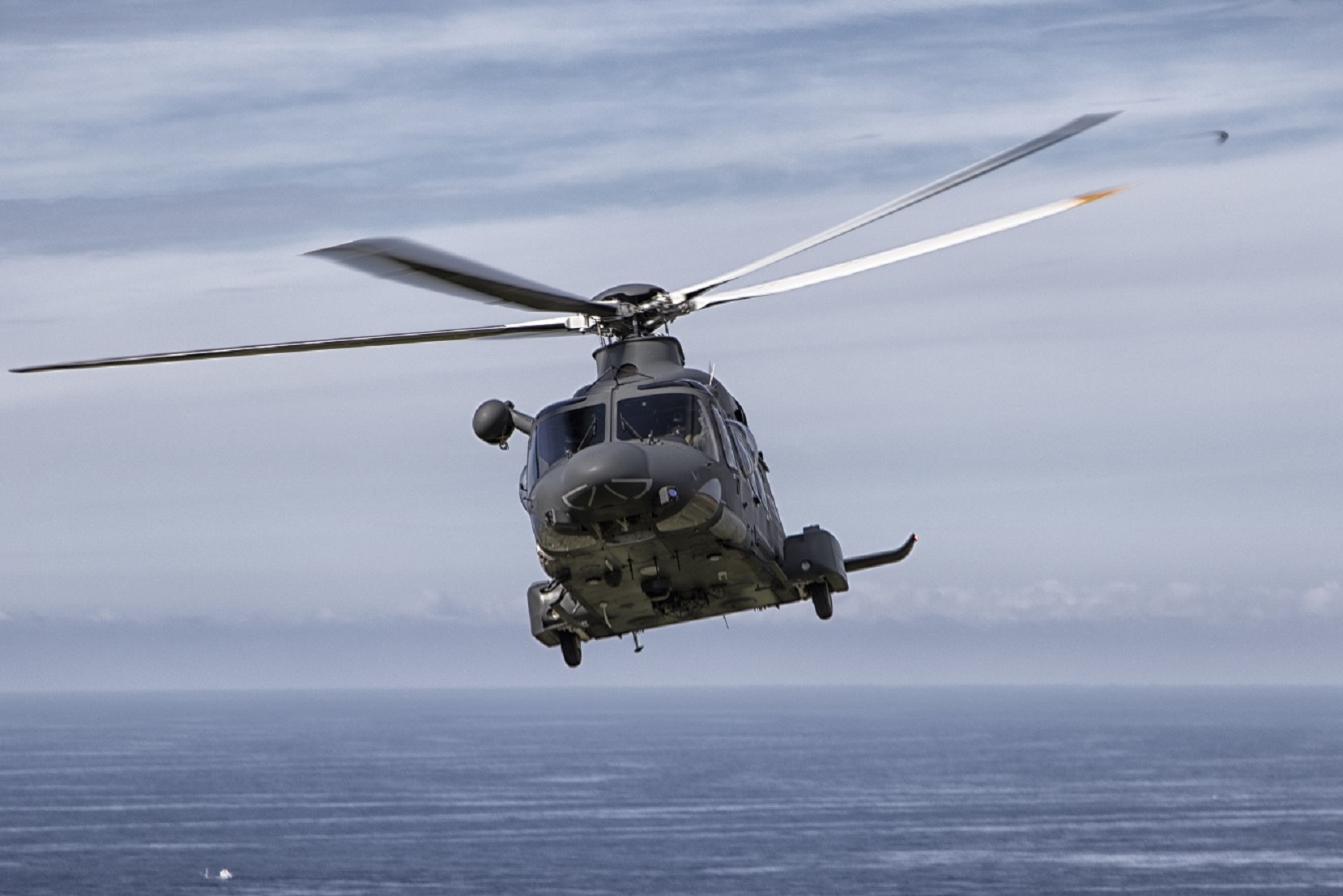 Sottoufficiale dell'Aeronautica militare in servizio pres...