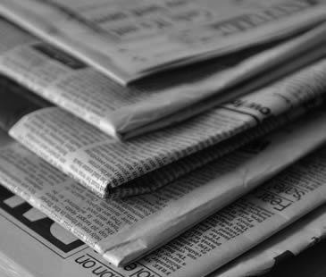 Diversamente dalla cronaca, la satira è sottratta al parametr...