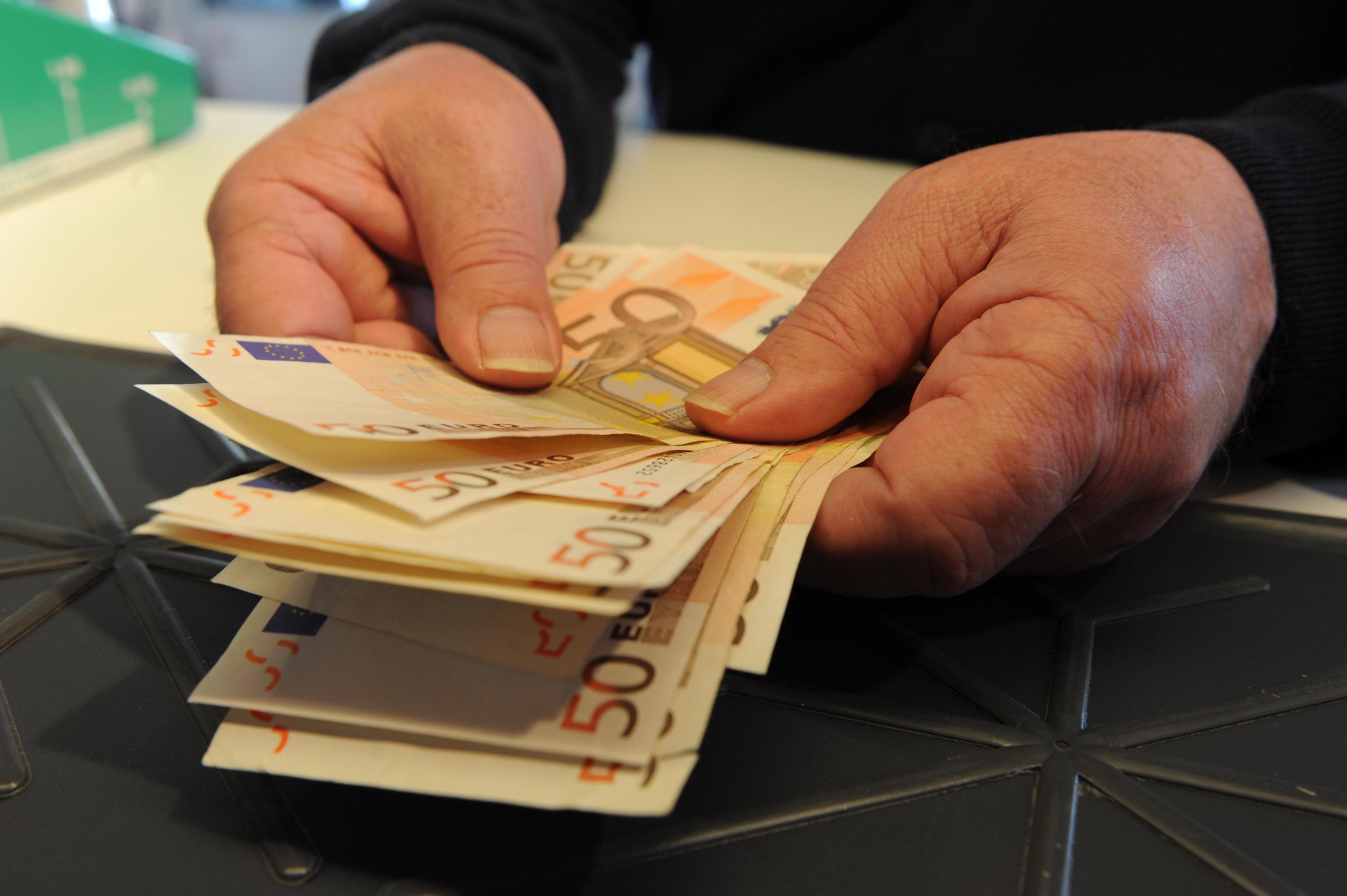Accertamento delle imposte sul reddito. Conti correnti e cont...
