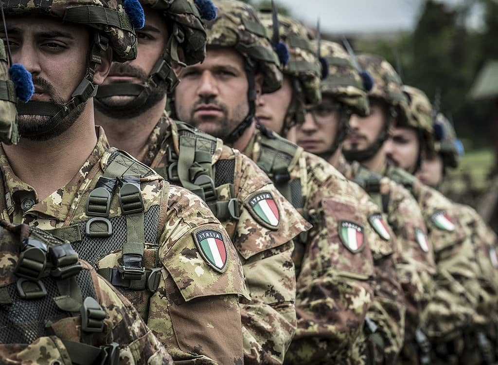 Forze armate: trasferimento per incompatibilità ambientale