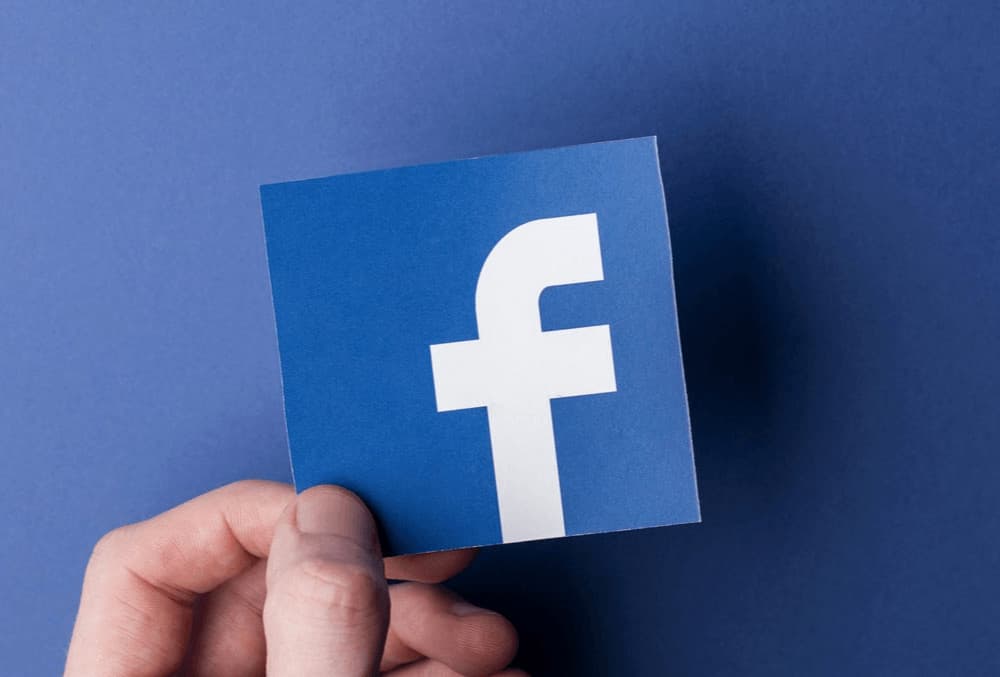 Facebook: si può criticare il rivale in amore. Non è diffamaz...