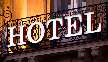 Prenotazioni tramite Booking: chi è obbligato di pagare l'...