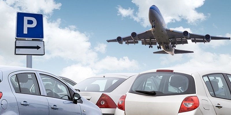 SUV rubato dal parcheggio dell'aeroporto. Nel contratto d...