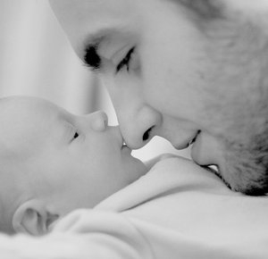 Dichiarazione giudiziale di paternità e eredita'