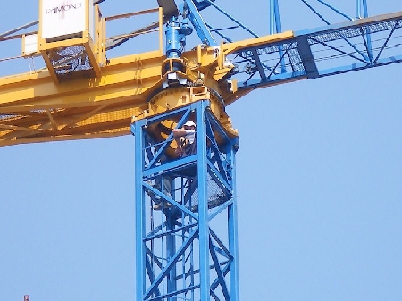Il lavoratore licenziato che si lasciasse all'inerzia nella r...