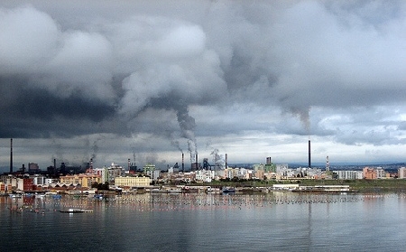 Il sindaco di Taranto ingiunge all'Ilva di porre in essere co...