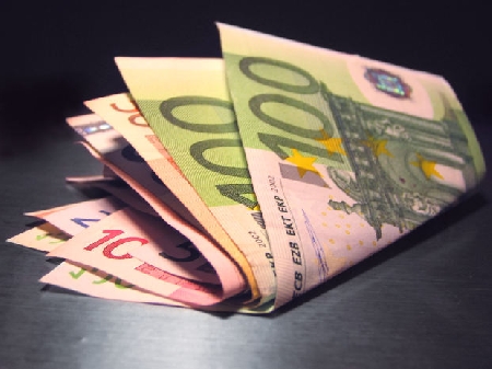 Tributi. Condono fiscale. Amministratore indagato per reati f...
