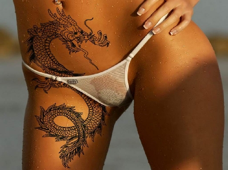 Tatuaggio coscia sinistra. Carabiniere escluso da reclutament...