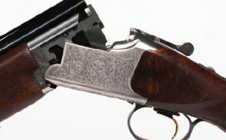 Accusati di avere sparato con un calibro 12 dal proprio balco...