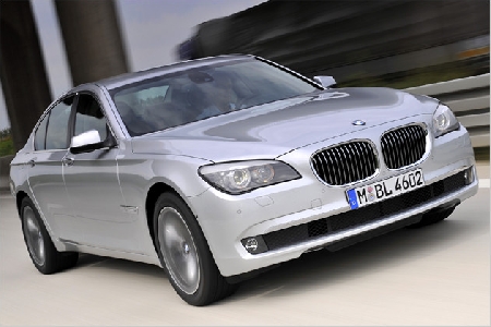 Pensionata con BMW. Conferma del sequestro è proprietà effett...