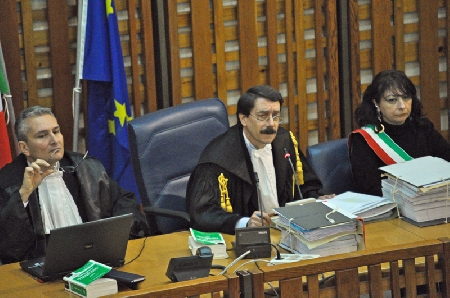 Contingente italiano in Kosovo riceve segnalazione che in Ita...