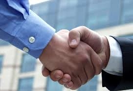 Nei contratti tra P.A. e un'azienda fornitrice la clausola s...