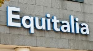 Equitalia chiede a tutti il clienti di un consulente del lavo...