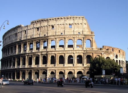 Diritto di critica. Due giornalisti autori di 80 articoli sul...