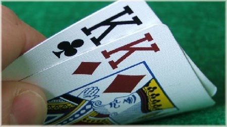 Il gioco è un azzardo, il suo esercizio no. Quindi, sì alle l...