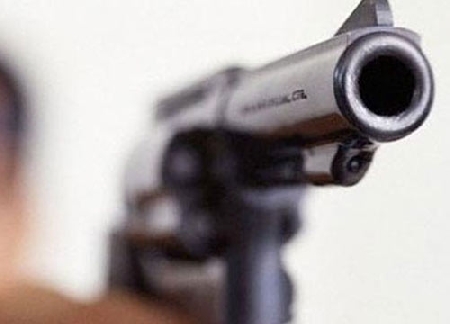 Il prefetto vieta la detenzione di armi ad un soggetto che i ...