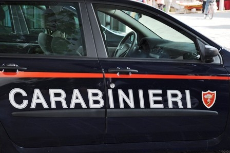 Chiede di essere riammesso all'Arma dei Carabinieri. L'ammini...
