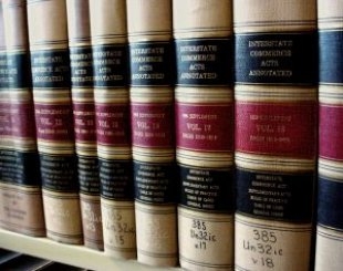 Procedimento civile. Sospensione necessaria del processo.