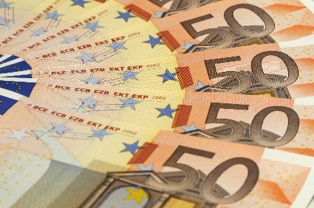 Commissione massimo scoperto: le clausole contrattuali di rin...