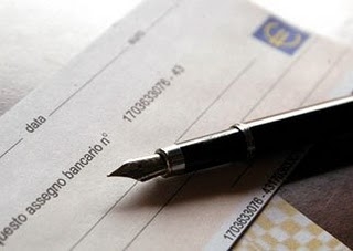 Omette di versare l’assegno di mantenimento - Si configura il...